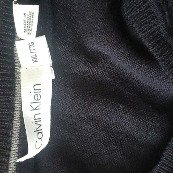 Calvin Klein Wool V Neck Sweater - Picture 6 of 6